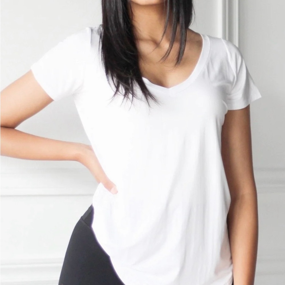 EMMYDEVEAUX Boyfriend T-Shirt: XXS